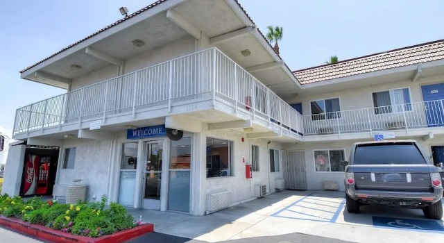 Motel 6 Los Angeles - Hacienda Heights, Забронировать Мотель Хасиенда-Хайтс Большой Лос-Анджелес