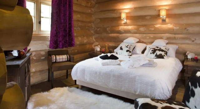 Chalet Lodge des Sens, Rezerwuj Chalet Hotele w Superbolquère z basenem, Basen