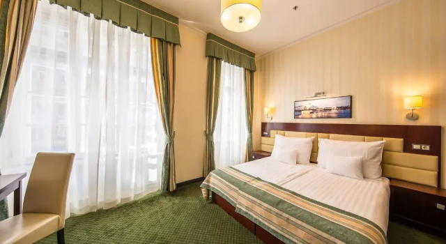 Двухместный номер Standard Hotel President Budapest, Affiliated by Meliá