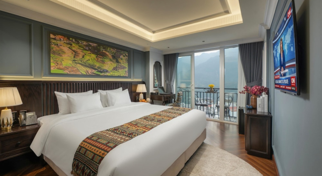 Двухместный номер Standard с балконом и с видом на горы Sapa Horizon Hotel & Skybar