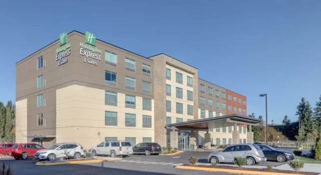 Одноместный люкс Holiday Inn Express & Suites - Auburn Downtown by IHG