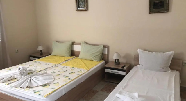 Stoykos Guest House, Забронировать Гостевой дом Поморие Burgas Coast, рядом с Аквапарк Поморие