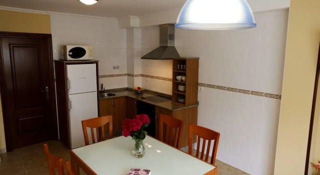 Апартаменты с 2 комнатами с балконом Apartamentos Tapia