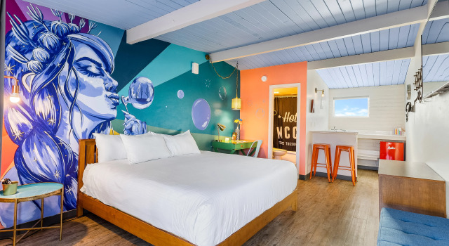 Hotel McCoy Tucson - Art, Coffee, Beer, Wine, Pool, Забронировать Отель Тусон штат Аризона