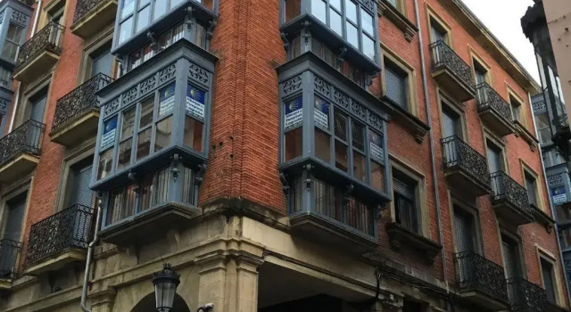 Pensión La Bilbaina - Albergue Logroño