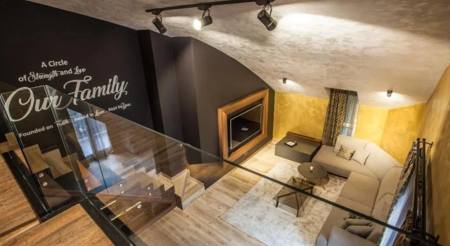 Апартаменты REINA Apartments