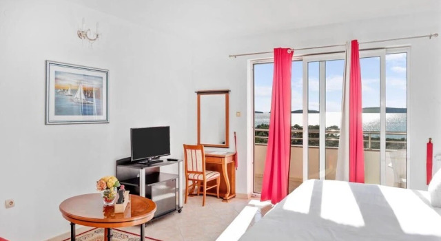 Barun Apartments - Studio for 2
