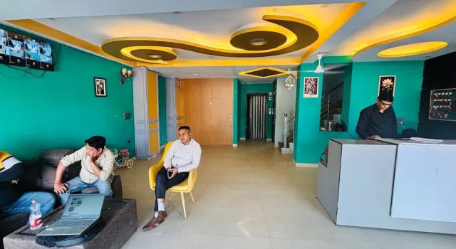 Hotel Soho 62, Забронировать Отель Нойда штат Уттар-Прадеш