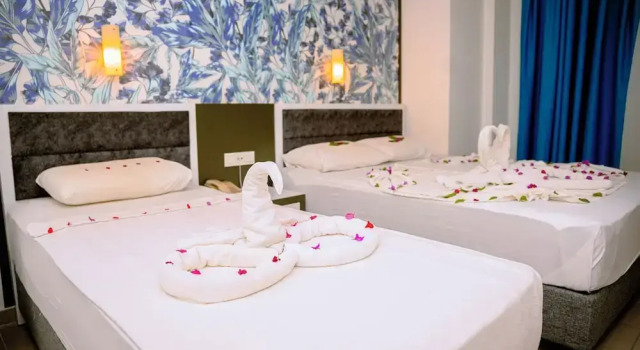 Двухместный номер Standard с балконом и с видом на бассейн Azak Beach Hotel