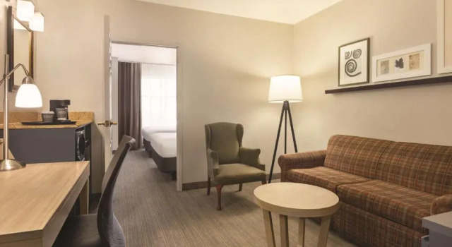 Двухместный люкс c 1 комнатой Country Inn & Suites by Radisson, Conyers, GA