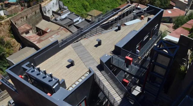 Lofts Vistalegre Cerro Alegre, Забронировать Отель Отели Вальпараисо с парковкой, рядом с Atkinson Walk, Парковка