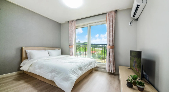 Samcheok Ddobagi Pension, Boek Hotel Hotels in Gangwon-Do met parkeren, Parkeren