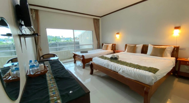 Mayuree Resort, Varaa Lomakeskus Hotellit North-Eastern Thailand pysäköinnillä, Pysäköinti