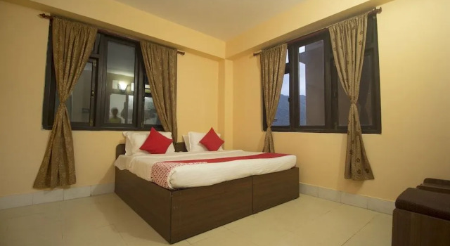 OYO 18455 Hotel Golden Shangrila, Book Hotel Hotels in Sikkim with Parking, Parking