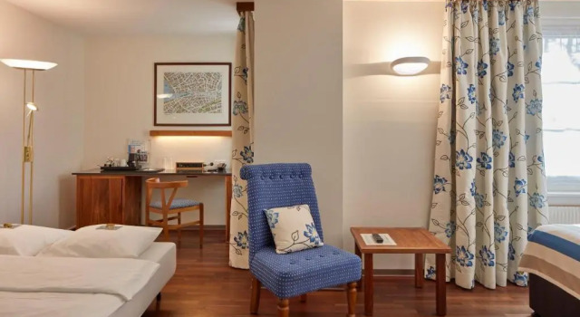 Трёхместный номер Standard Hotel Adler Zürich