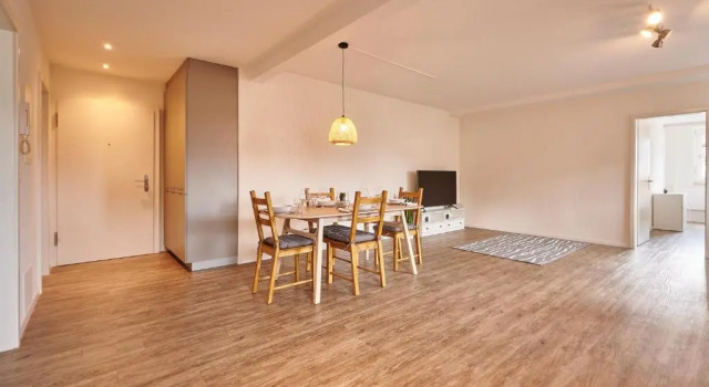 2 Bedroom - City Center Apartment - Interlaken # 3, Забронировать Апартаменты/квартира Отели Интерлакен с парковкой, рядом с Железнодорожный вокзал Интерлакен Западный, Парковка