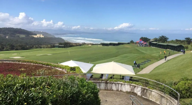 SEIGNOSSE PLAGES: Beau Studio équipé avec terrasse face aux dunes