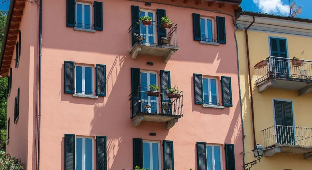 Diamond Apartments
