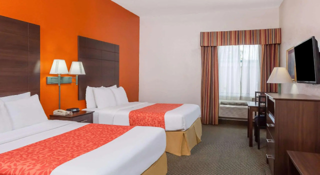Четырёхместный номер Standard Studio 6 Suites Pasadena, TX