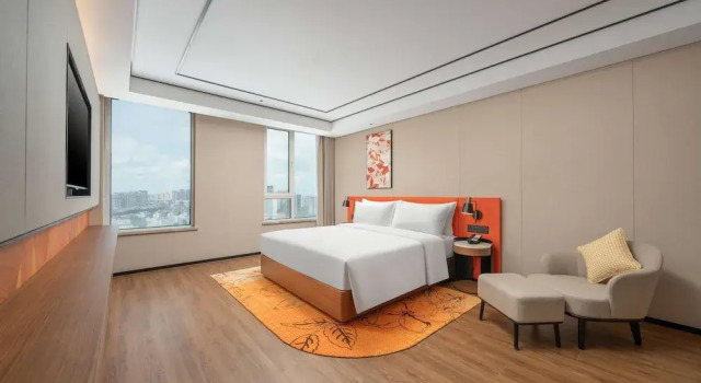 Люкс Deluxe Hilton Garden Inn Tianjin Railway Station