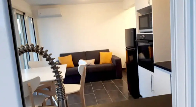 Apartment With one Bedroom in Saint Pierre, With Wonderful sea View, E, Book Apartment Apartments in Saint-Pierre, Apartment