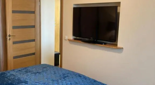 DAUKANTO 10 TWO-ROOM APARTMENT with a view the old town on the 7th floor, Забронировать Апартаменты/квартира Отели Паланги с парковкой, рядом с Eglė the Queen of Serpents, Парковка