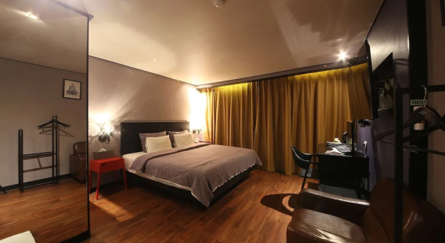 Deluxe Zimmer Hotel Frenchcode