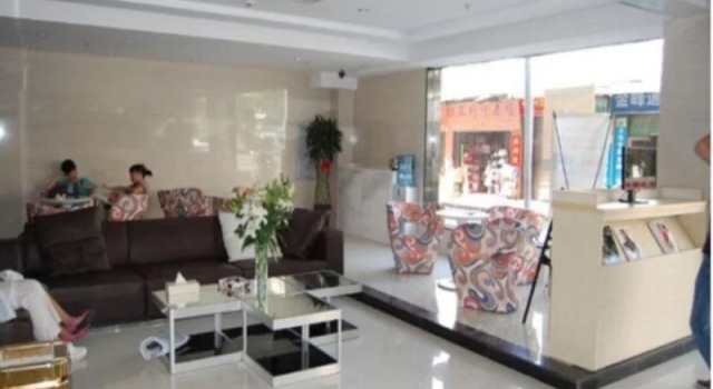 Youth Sunshine Hotel, Book Hotel Siming 