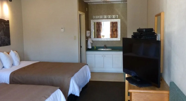 Номер Standard Catalina Motel