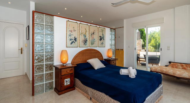 CERRO GORDO luxury 4 bedroom" vila" with spectacular views of the coast and mountain and 18m long swiming pool