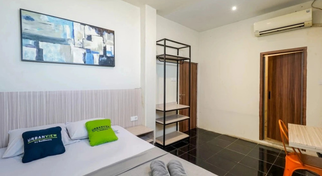 Urbanview Hotel Vara Stay @ Soekarno Hatta Bandung by RedDoorz, Rezervați Hotel Hoteluri în Bandung cu parcare, aproape de Sri Baduga Museum, Parcare