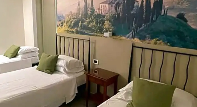 Трёхместный номер Standard с балконом Hotel Le Colline