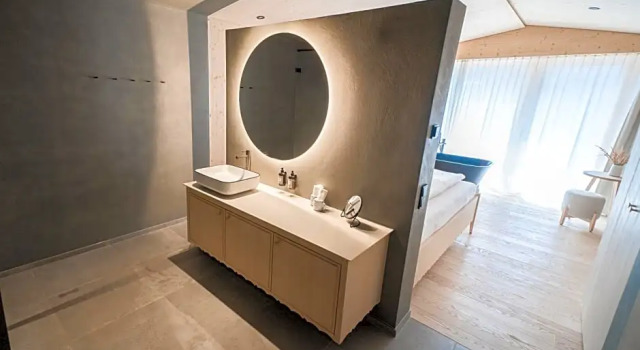 Двухместный номер Deluxe с балконом Amrai Suites