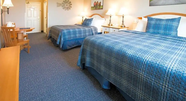 Номер Deluxe Blue Gate Garden Inn
