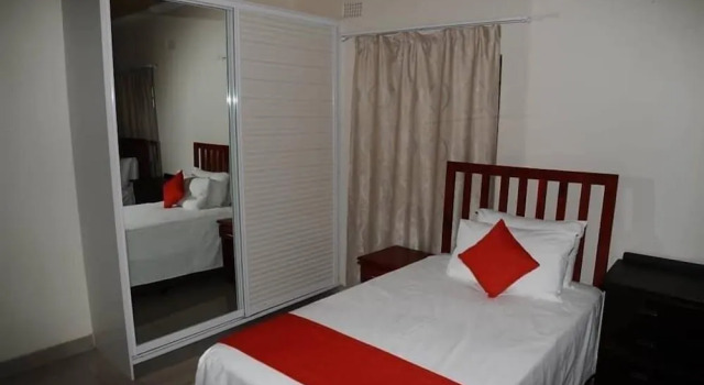 Pillacol Guest House, Забронировать Гостевой дом Гостевые дома Виктория-Фолс, Гостевой дом
