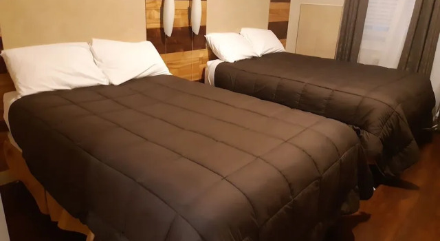Luxury First Hotel, Забронировать Отель Вабаска-Демаре Northern Alberta