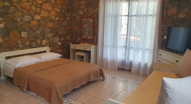 Номер Comfort Elia Village by Irida Iris Group