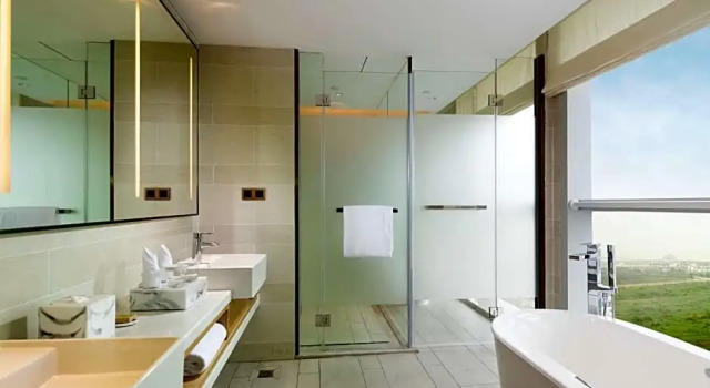 Номер Superior Hilton Garden Inn Zhuhai Hengqin