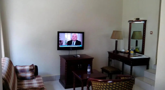 Полулюкс Stipphotels, Kiyovu