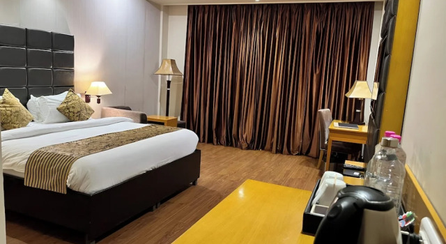 Номер Premium с балконом Regenta Resort Shyam Bharatpur