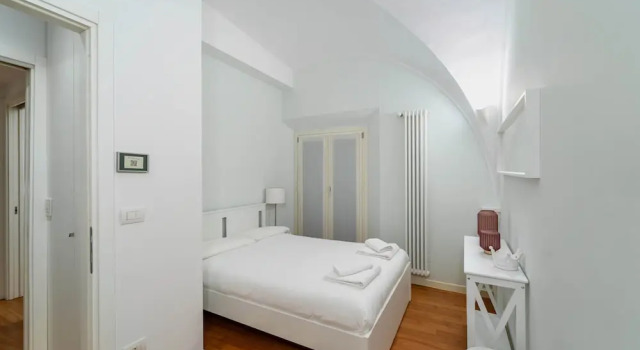 Modern Flat - Borgonuovo 23, Забронировать Апартаменты/квартира Болонья провинция Болонья, рядом с Церковь Сан-Микеле-ин-Боско