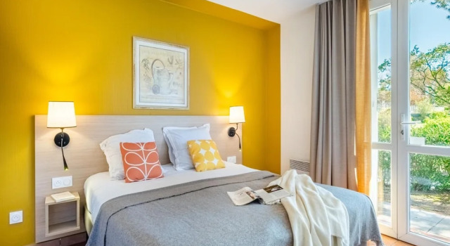 Family Suite With Garden Terrace, Забронировать Апартаменты/квартира Манделье-ла-Напуль Mimosa Road