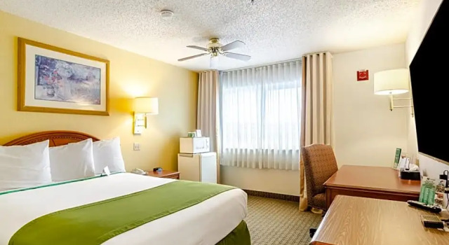 Двухместный люкс Cheyenne Guest Inn