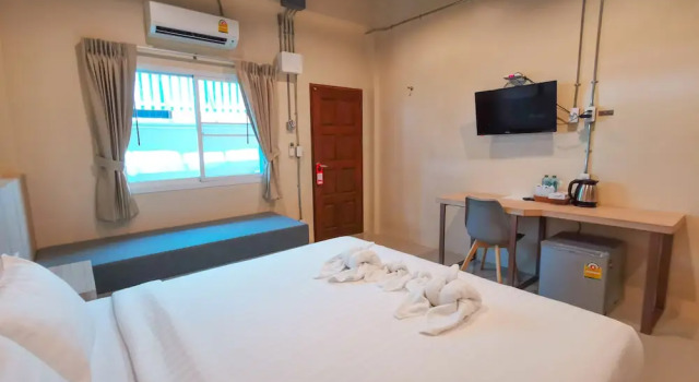 Номер Deluxe The Way Patong Hotel