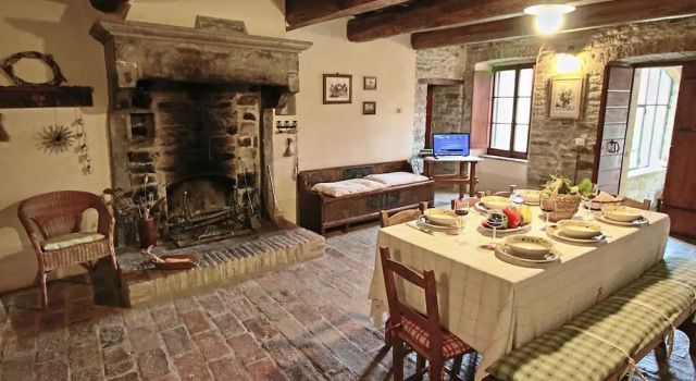 Коттедж Farmhouse in Apecchio With Pool and Terrace
