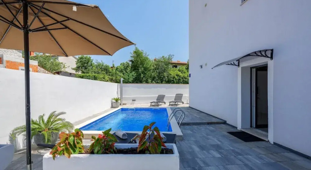 Апартаменты Apartment in Kukci With Heated Pool