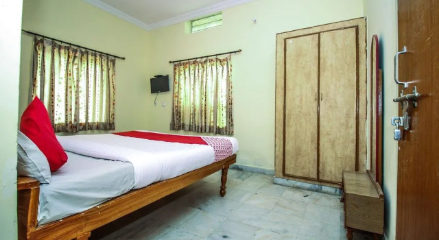 OYO 16129 Hotel Taj Palace, Boek Hotel Pushkar Rajasthan