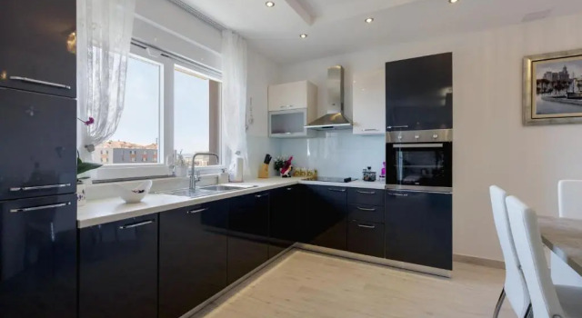 Апартаменты Sunny Garden Adria
