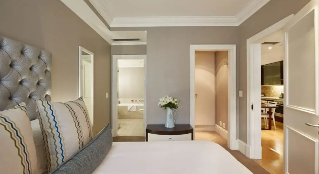 Апартаменты Deluxe Mandela Rhodes Luxury Apartments