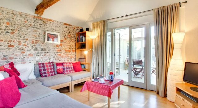 Traditional Holiday Home in Briston With Garden, Rezervasyon Otel Briston Norfolk